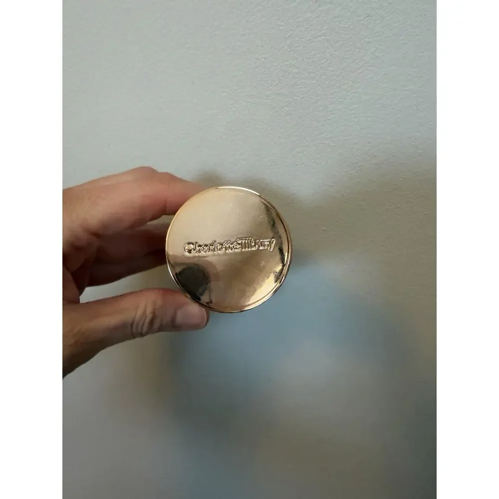 Charlotte Tilbury Hollywood Flawless Filter - 2.5 Fair/pale, 1oz NIB